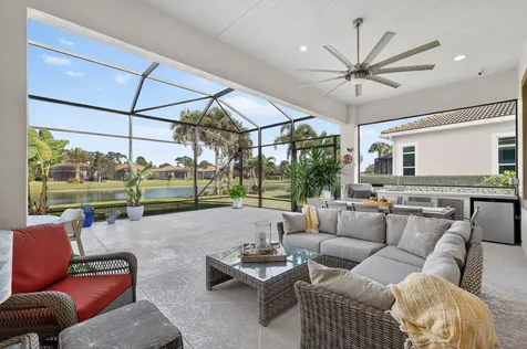 10619 Sw Capraia Way Port Saint Lucie FL 34986