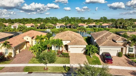 10619 Sw Capraia Way Port Saint Lucie FL 34986