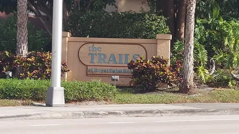 1203 Lakeview Drive Royal Palm Beach FL 33411