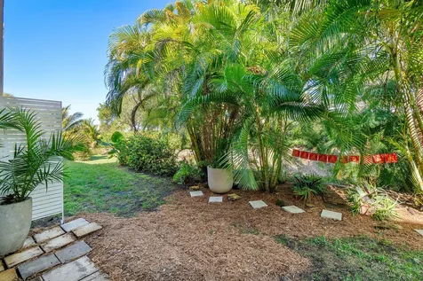 2805 Sw 22nd Avenue Delray Beach FL 33445