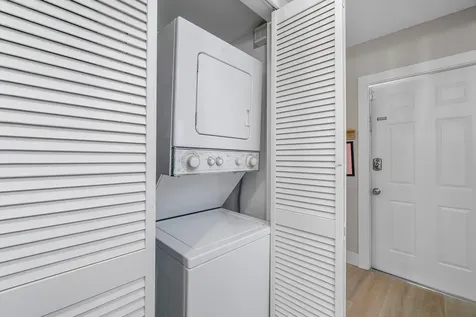 2805 Sw 22nd Avenue Delray Beach FL 33445