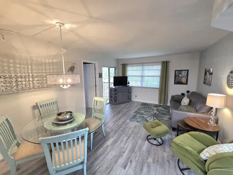 1503 Se Royal Green Circle Port Saint Lucie FL 34952