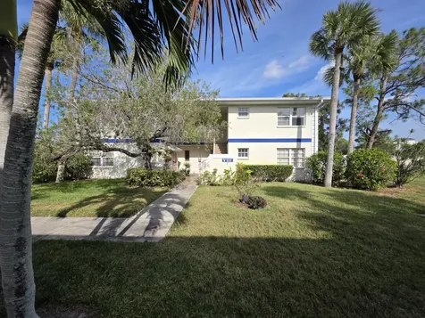 1503 Se Royal Green Circle Port Saint Lucie FL 34952
