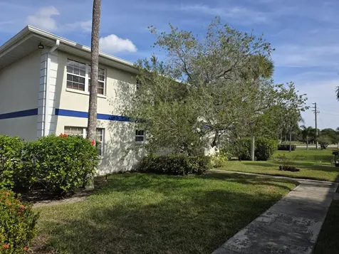 1503 Se Royal Green Circle Port Saint Lucie FL 34952