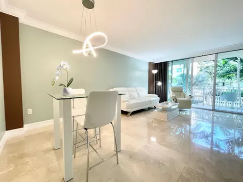 99 SE Mizner Boulevard Boca Raton FL 33432