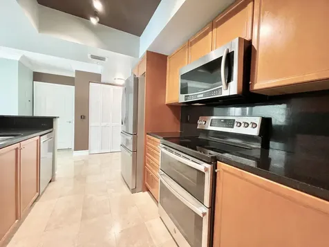 99 SE Mizner Boulevard Boca Raton FL 33432