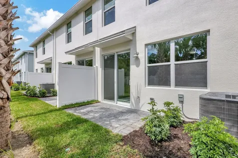 5694 SE Edgewater Circle Stuart FL 34997