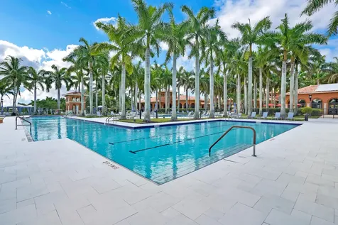 1848 Via Castello Wellington FL 33411