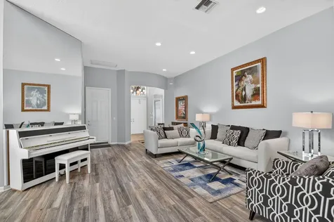 1848 Via Castello Wellington FL 33411