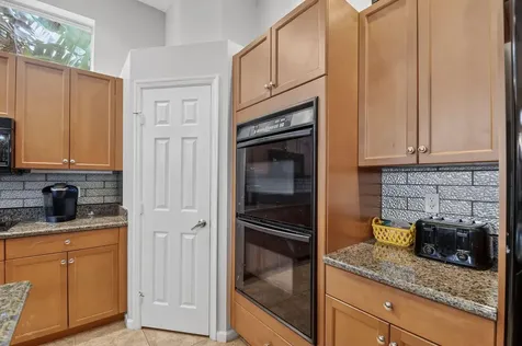 1848 Via Castello Wellington FL 33411