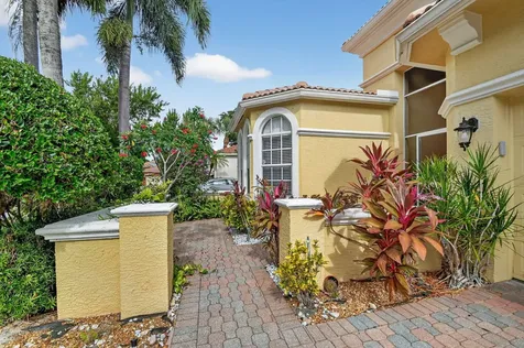 1848 Via Castello Wellington FL 33411