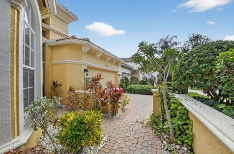 1848 Via Castello Wellington FL 33411