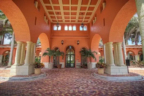1848 Via Castello Wellington FL 33411