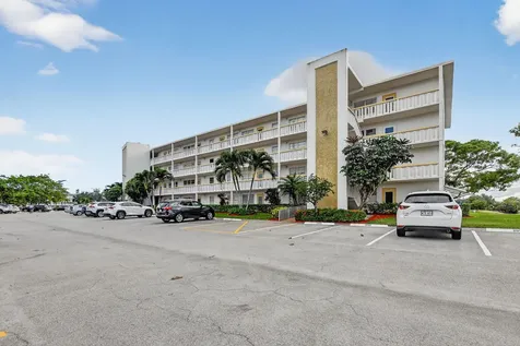 3087 Harwood F Deerfield Beach FL 33442