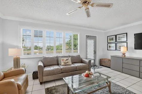 3087 Harwood F Deerfield Beach FL 33442