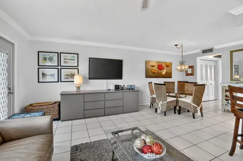 3087 Harwood F Deerfield Beach FL 33442
