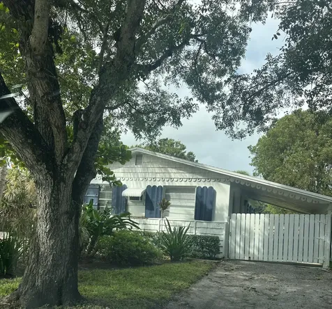 700 N Hepburn Avenue Jupiter FL 33458