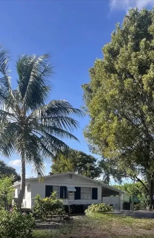 700 N Hepburn Avenue Jupiter FL 33458