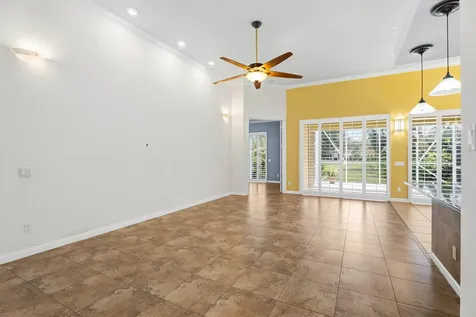 5422 Barbados Square Vero Beach FL 32967
