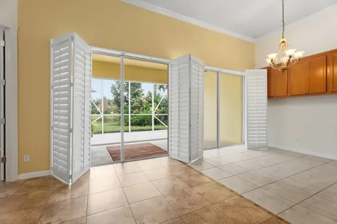 5422 Barbados Square Vero Beach FL 32967