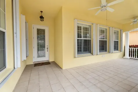 5422 Barbados Square Vero Beach FL 32967