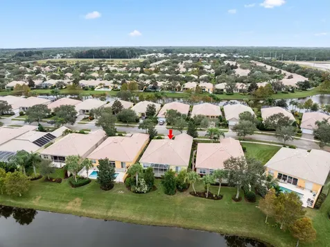 5422 Barbados Square Vero Beach FL 32967