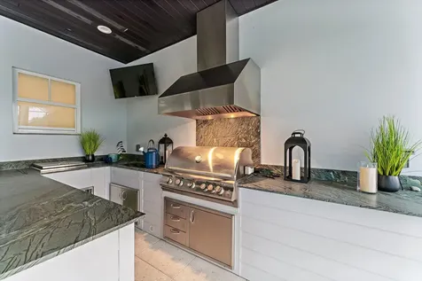 5255 Counter Play Road Palm Beach Gardens FL 33418