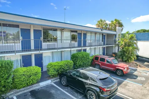 4645 N Socrum Loop Road Lakeland FL 33809
