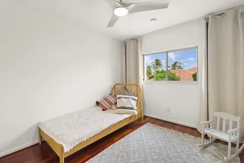 1045 Se 6th Avenue Dania Beach FL 33004