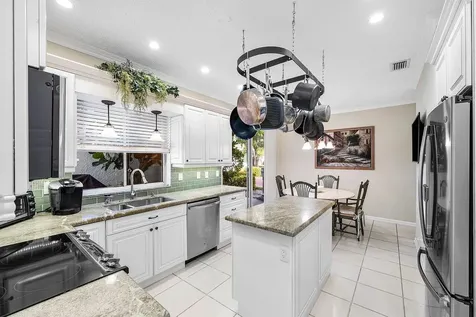 7155 Via Palomar Boca Raton FL 33433