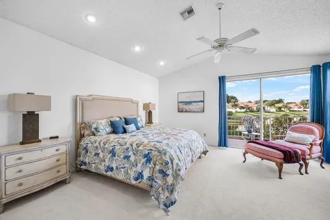 7155 Via Palomar Boca Raton FL 33433