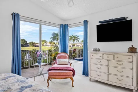 7155 Via Palomar Boca Raton FL 33433