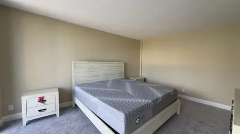2425 Presidential Way West Palm Beach FL 33401