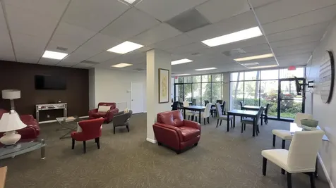 2425 Presidential Way West Palm Beach FL 33401
