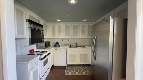 2425 Presidential Way West Palm Beach FL 33401