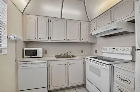 52 Mansfield B Boca Raton FL 33434