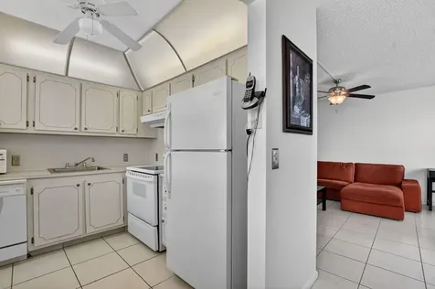 52 Mansfield B Boca Raton FL 33434