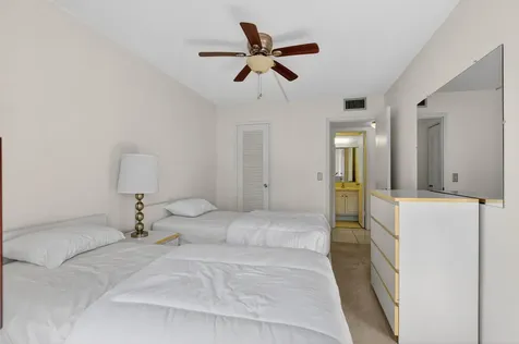 52 Mansfield B Boca Raton FL 33434