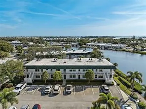 2800 Indian River Boulevard Vero Beach FL 32960