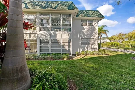 2800 Indian River Boulevard Vero Beach FL 32960