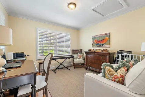 240 Seabreeze Avenue Palm Beach FL 33480