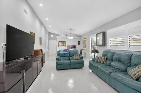 8188 Sweetbriar Way Boca Raton FL 33496