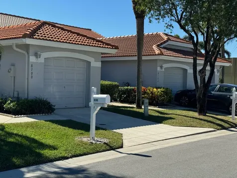 8100 Summer Shores Drive Delray Beach FL 33446