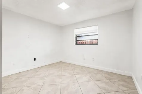 1373 Sw 151st Avenue Sunrise FL 33326