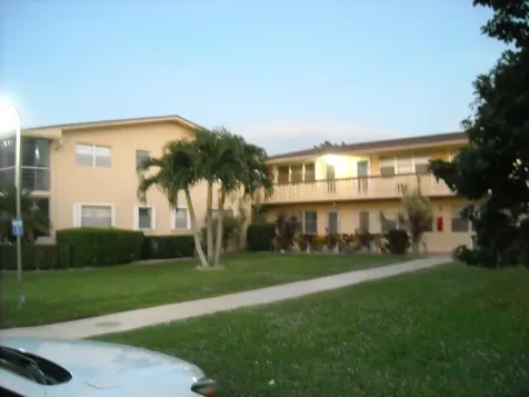 216 Sheffield I West Palm Beach FL 33417