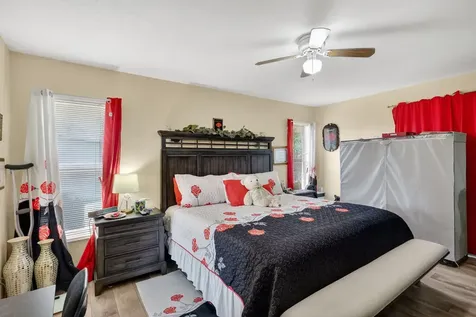 943 Se Brookedge Avenue Port Saint Lucie FL 34983
