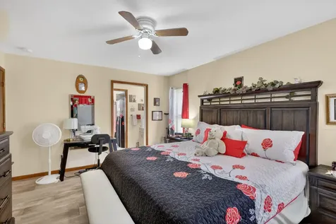 943 Se Brookedge Avenue Port Saint Lucie FL 34983