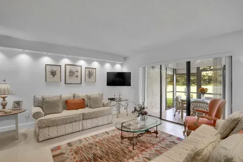 21215 Lago Circle Boca Raton FL 33433