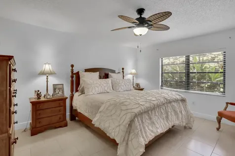 21215 Lago Circle Boca Raton FL 33433