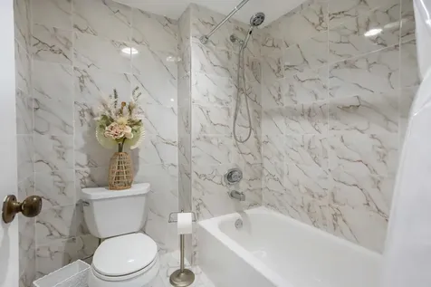 21215 Lago Circle Boca Raton FL 33433